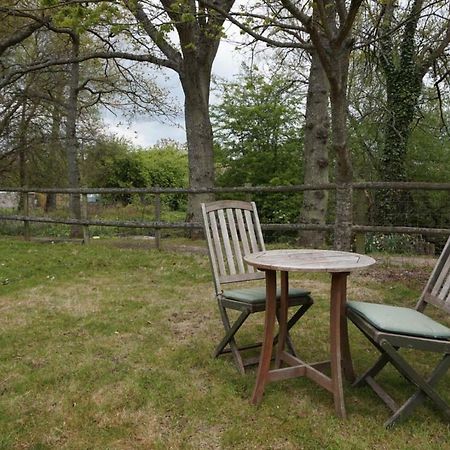 West Lodge B&B Hailsham Extérieur photo