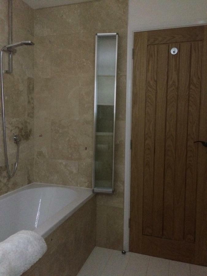 West Lodge B&B Hailsham Extérieur photo